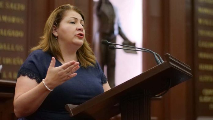 Intolerable campaña negra de parte de funcionario del ayuntamiento: Cristina Portillo
