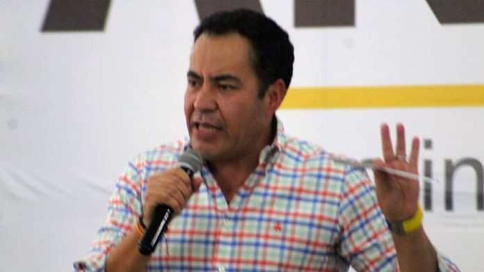 Tras consulta ciudadana presidente de Zitácuaro pide licencia para saltar a puesto en el gabinete estatal