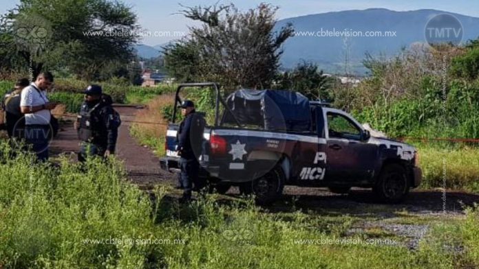 Localizan una persona muerta sobre la carretera Morelia- Ciudad Hidalgo