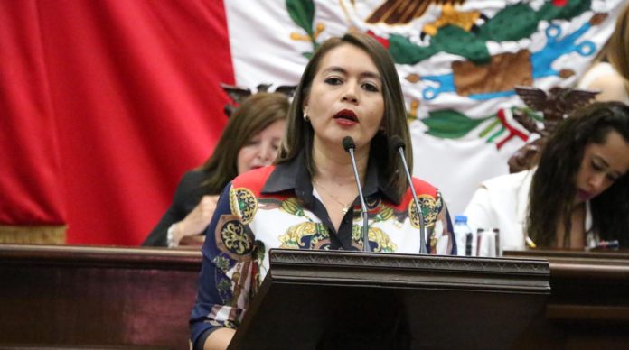 Propone Yarabí Ávila garantizar autonomía plena a la ASM