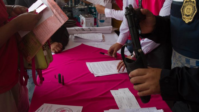 Estos son los siete requisitos para tener tu propia arma de manera legar