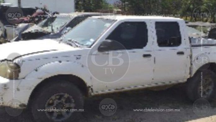 Encuentran abandonados dos vehículos con reporte de robo