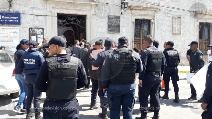 Con cinco balas por policía, se vigila Tarímbaro