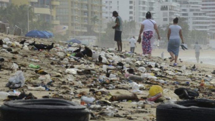 Después de Semana Santa recogen 400 toneladas de basura en Acapulco