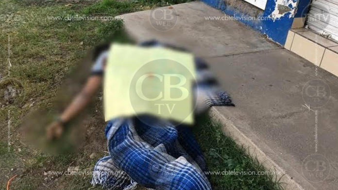 Localizan en Zamora cadáver encobijado y con narcomensaje