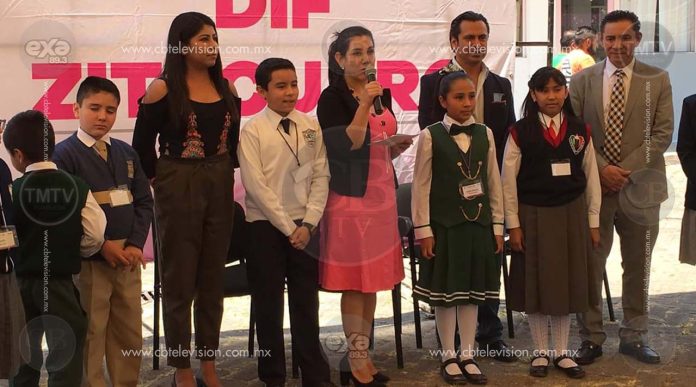 Niños votan y conforman un cabildo infantil en Zitácuaro