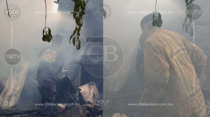 Incendio consume casa habitación en Zitácuaro