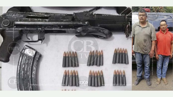 Arrestan a dos integrantes de un grupo criminal en pleno centro de Uruapan