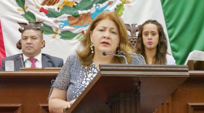 Cristina Portillo propone crear la Unidad de Género en el Congreso de Michoacán para desterrar la desigualdad