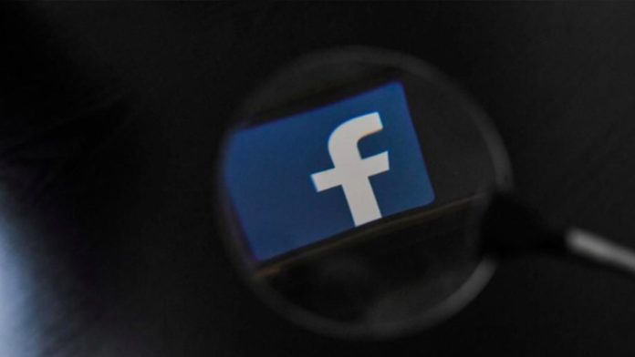 Investigan a Facebook por haber recolectado datos de 1.5 millones de usuarios
