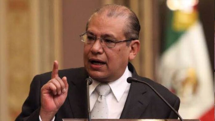 Muere Luis Maldonado, Jefe de Oficina de la SEP