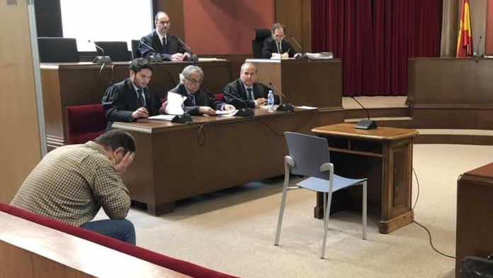 Condenan a ex profesor de Maristas a 21 años de cárcel por abusos en España