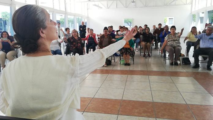 Implementa HGM terapia de rehabilitación con baile para tratar síntomas de Parkinson
