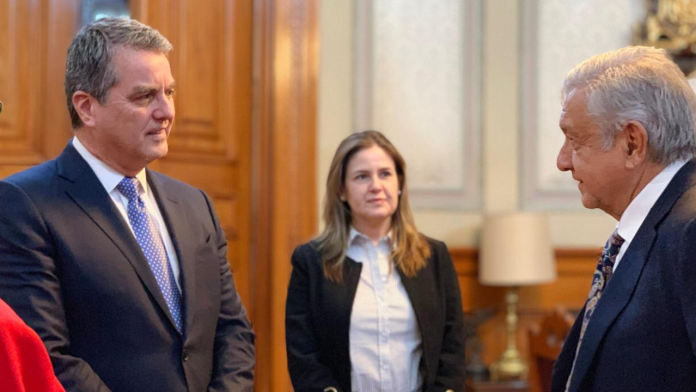 En Palacio Nacional, presidente López Obrador recibe a director general de la OMC, Roberto Azevêdo