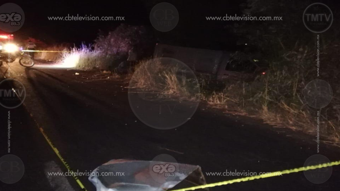 Dos jóvenes mueren arrollados por una camioneta