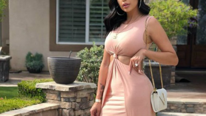 Famosa youtuber mexicana se quita implantes de senos y glúteos; así luce hoy