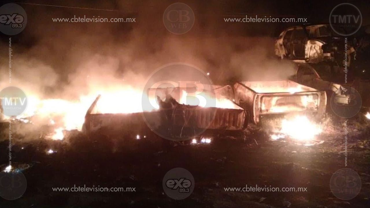 Arde deshuesadero de autos en Tarímbaro Arde deshuesadero de autos en Tarímbaro