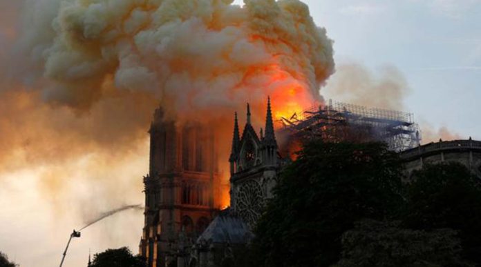 Gobierno de México ofrece apoyo para la reconstrucción de la Catedral de Notre Dame
