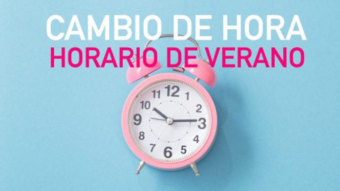 ¿Se adelanta o se atrasa el reloj una hora? Este domingo inicia el horario de verano 2019