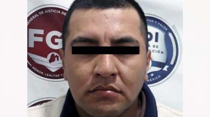 Policía detiene a mujer, le roba sus pertenencias y abusa de ella en EdoMex
