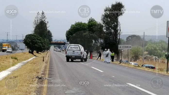 Muere mujer al ser embestida por una camioneta en Morelia