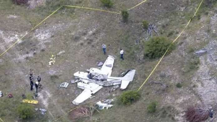 Mueren seis personas en accidente aéreo en Texas