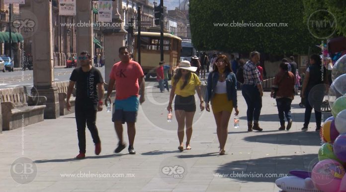Arriban cientos de turistas a Michoacán para celebrar Semana Santa