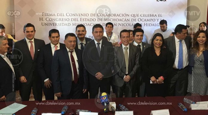 Alumnos de la UMSNH que realicen Servicio Social en el Congreso Local, podrían ser contratados al finalizarlo
