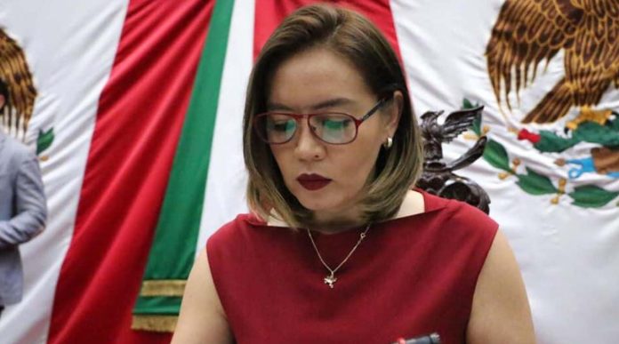 Presenta Yarabí Ávila iniciativa para la creación del Parlamento Infantil del Estado de Michoacán