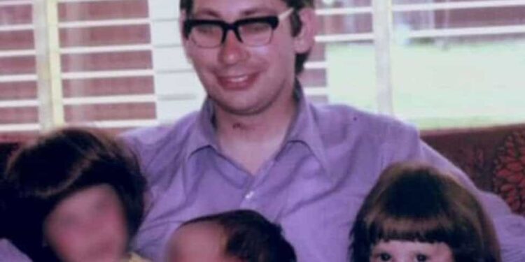 Fue violada tantas veces por su padre cuando era niña que desarrolló 2 mil 500 personalidades
