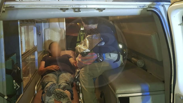 Auto fantasma arrolla a familia en moto y a ciclista, en Zamora