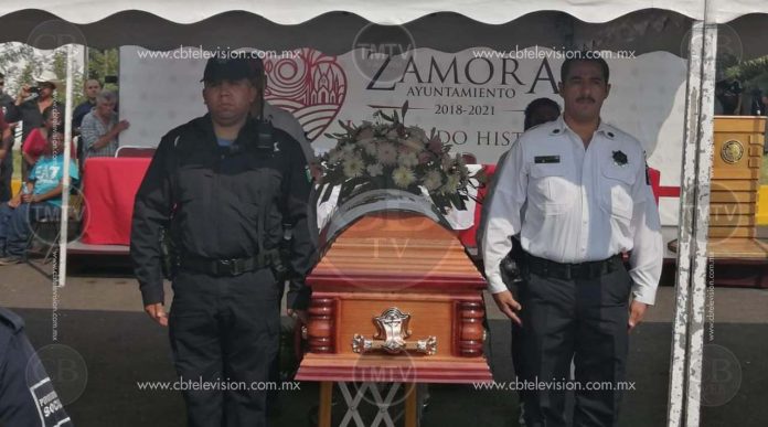 Rinden homenaje a policías asesinados en Zamora