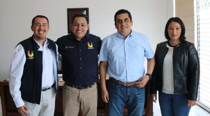 Gestiona Víctor Manríquez paquete de obras para Uruapan