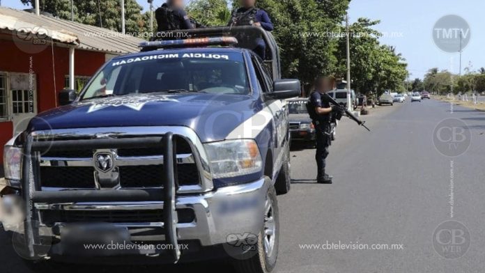 Hombre es arrestado por dañar clínica del IMSS en Huetamo