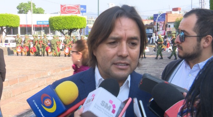Retirar y reubicar los puentes tendría costos elevados: Sergio Adem