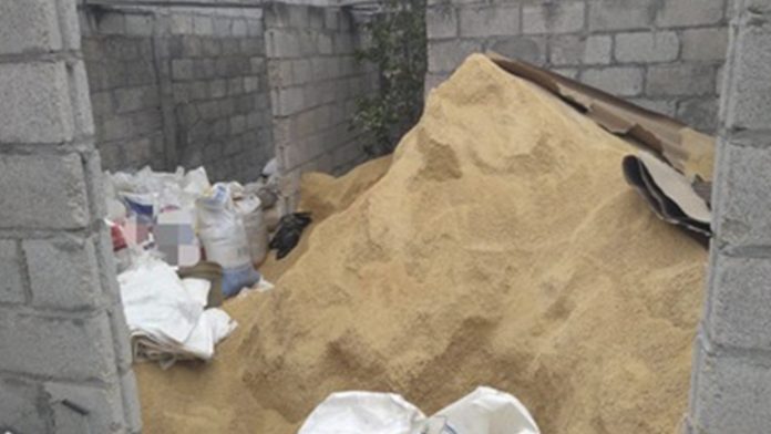 Luego de cateo recuperan más de 10 toneladas de alimento para aves