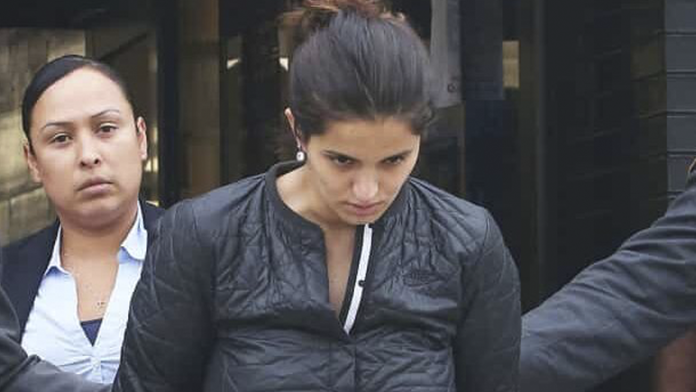 Mujer admite que torturó y mató a su bebé de 13 meses