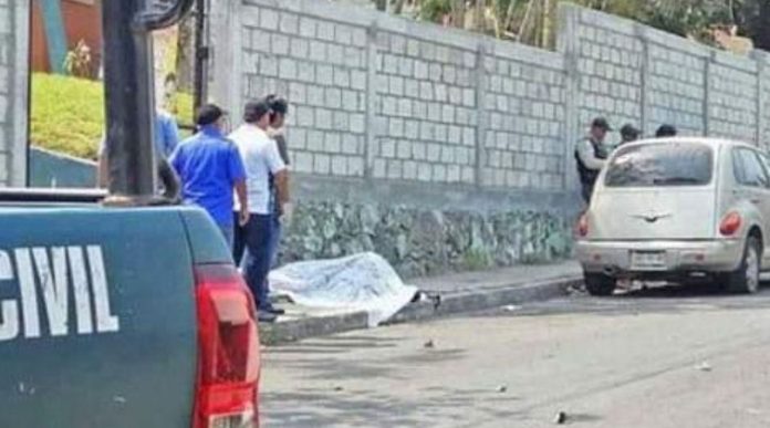 Directora de un jardín de niños en Veracruz es asesinada en pleno festejo de día de las madres