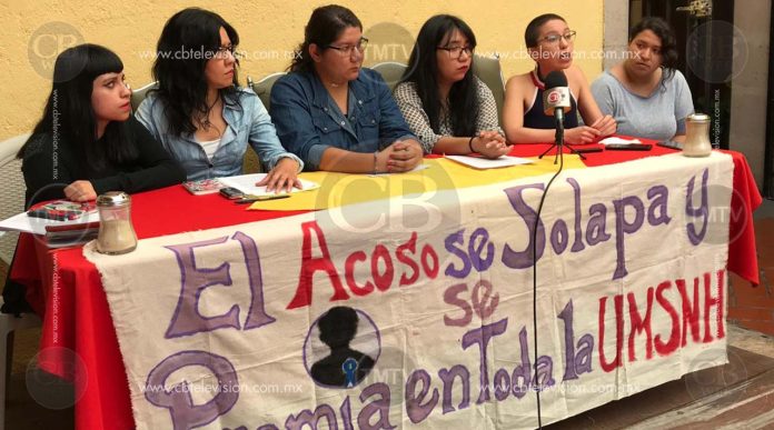 Red Intrusas desmiente ser manipuladas por Director de Filosofía