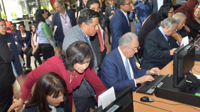 Integrantes del Gobierno de México presentan su declaración patrimonial y de intereses en Función Pública