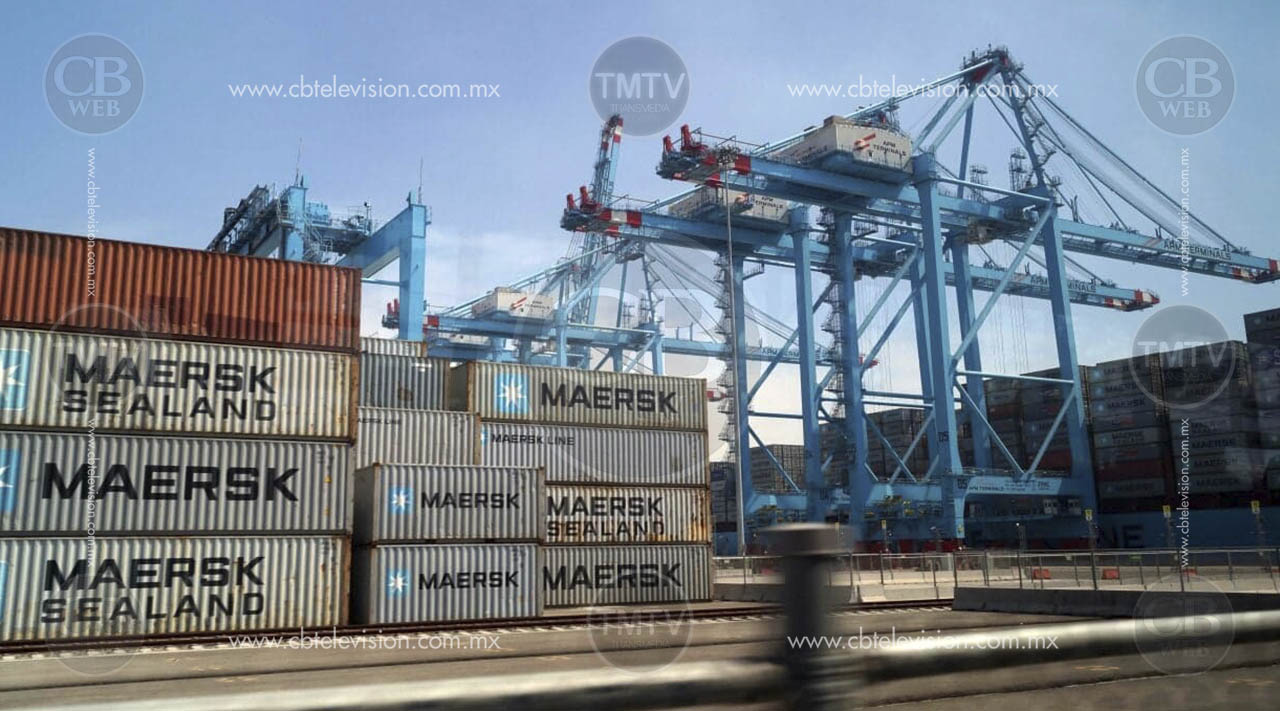 Abren dos contenedores en el puerto de Lázaro Cardenas y se roban ventiladores Abren dos contenedores en el puerto de Lázaro Cardenas y se roban ventiladores