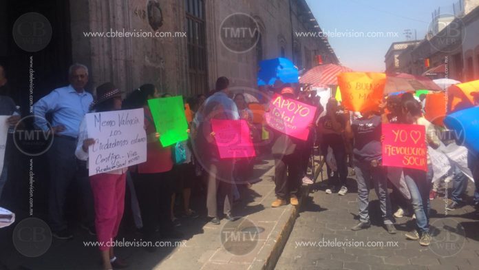 Manifestación de Revolución Social en búsqueda de seguridad en Morelia