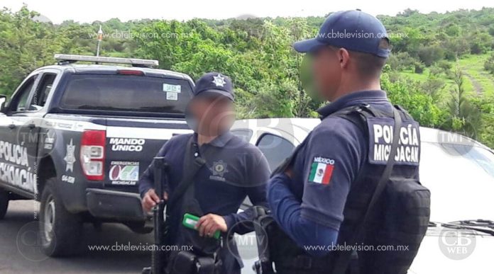 Detienen a un hombre con varios envoltorios de marihuana en Huetamo