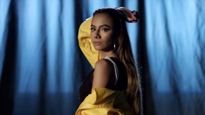 Conoce a Isabella, cantante mexicana que está conquistando el mundo de la música