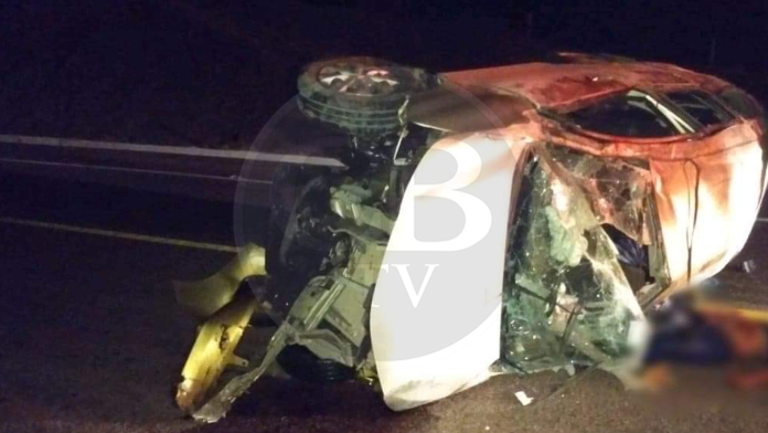 Vehículo impacta contra un semoviente en la “Siglo XXI”, hay un muerto y 8 lesionados