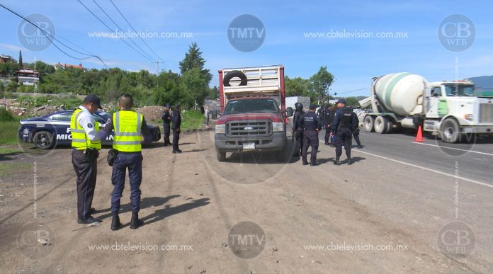 Incautan armas, droga y rescatan a dos personas retenidas