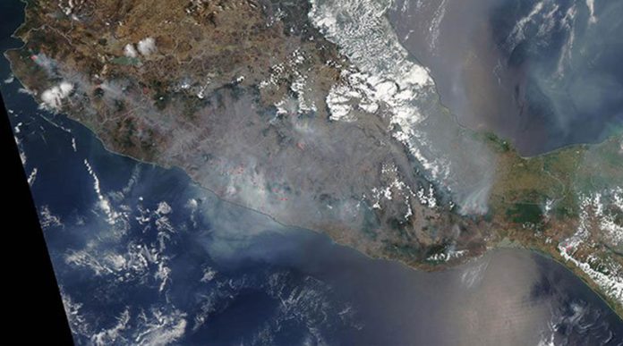El país está en llamas, incendios en México son captados por satélites de la NASA