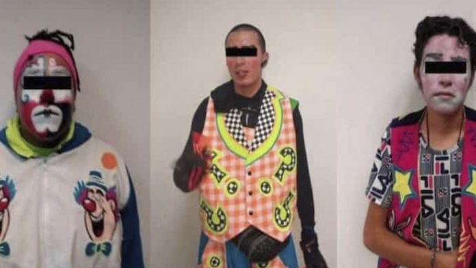 Payasos intentan secuestrar a una niña
