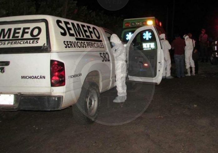 Arrojan un hombre baleado a unos pasos de PEMEX