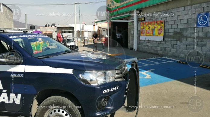 Desalojan a personas de tienda de autoservicio en Tarímbaro por amenaza de bomba 
